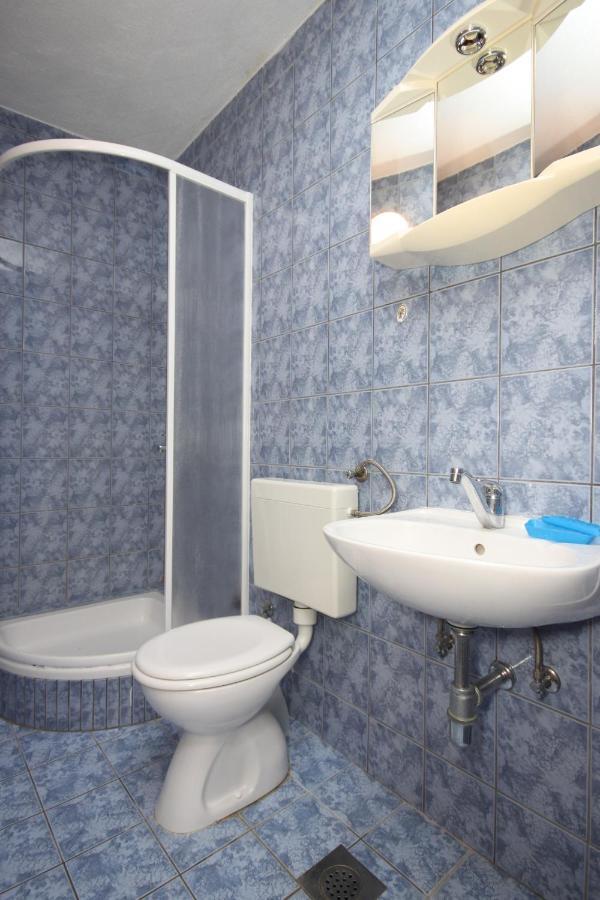 Apartments With A Parking Space Zivogosce - Porat, Makarska - 6700 Igrane Exterior foto