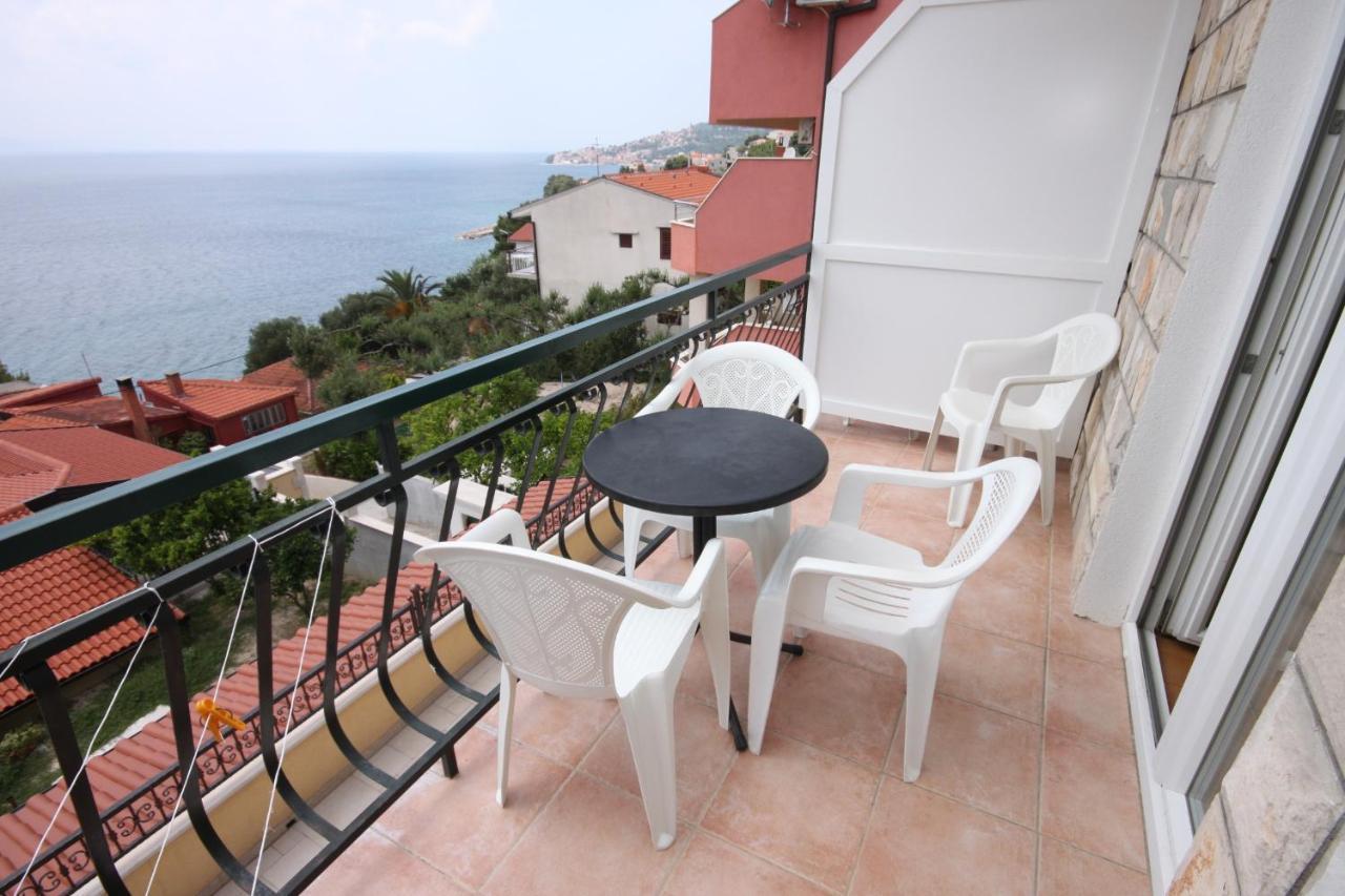 Apartments With A Parking Space Zivogosce - Porat, Makarska - 6700 Igrane Exterior foto